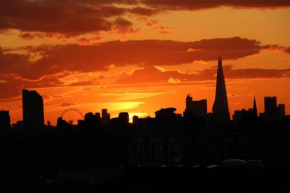 Greenwich Skyline Retreat - 2bed flat